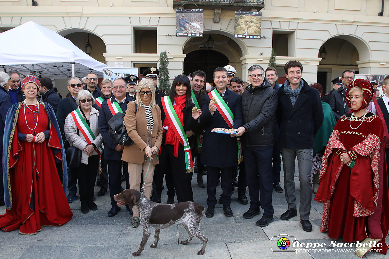 VBS_1518 - Fiera Nazionale del Tartufo e dei Santi 2022.jpg